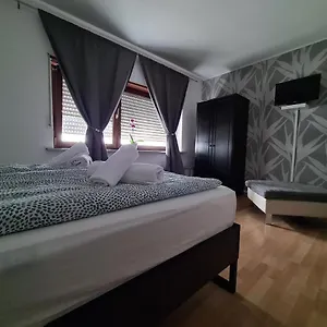 Appartement Ferienwohnung Schwetzingen, Schwetzingen